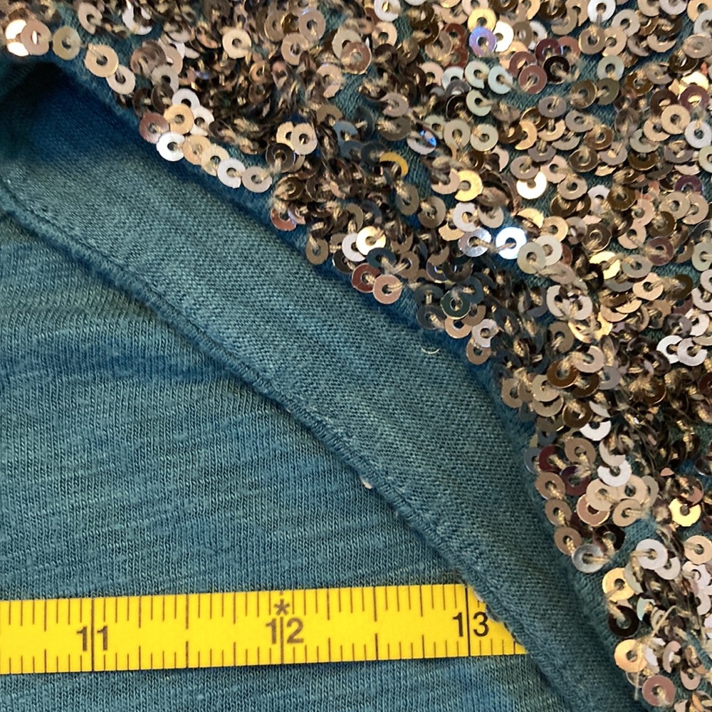 Aerie short sleeve v-neck aqua blue t-shirt sequins on arms SZ medium - Picture 8 of 11